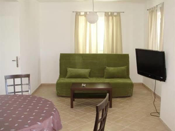 Apartments Mazuran Hvar Town Esterno foto